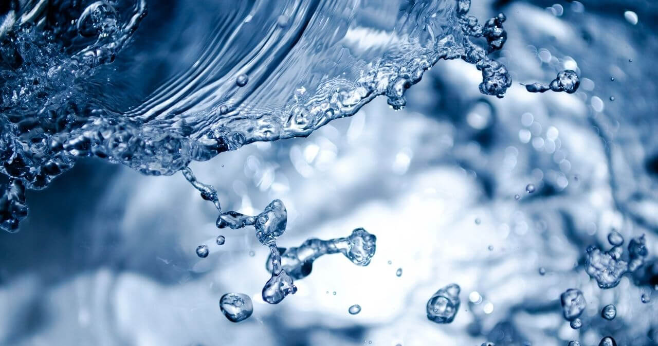 Milyen vizet igyunk - palackozott vs csapvíz